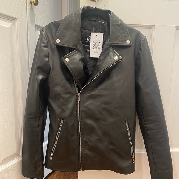 Black Handmade Real Leather Biker Jacket - Picture 3 of 9